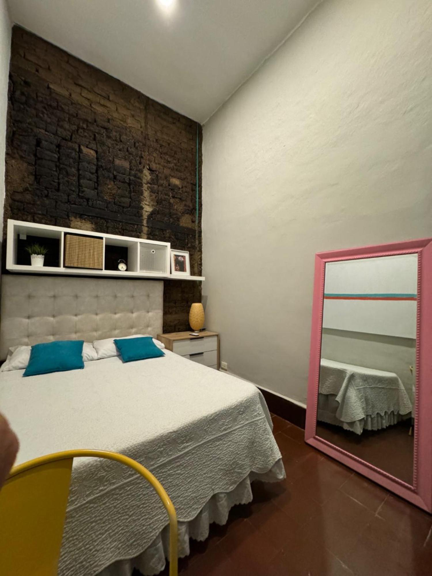 Moonshine Boutique Hostal 卡利 外观 照片
